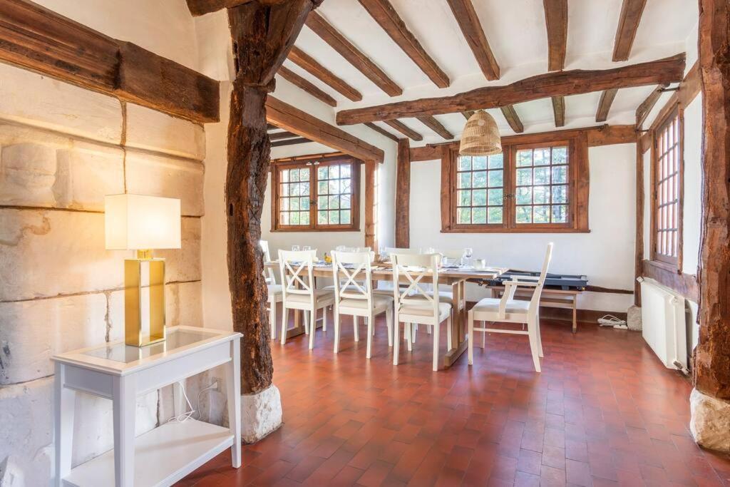 Dream 6-Bedroom Villa With Private Tennis Court Le Tilleul エクステリア 写真